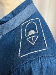 Blouses brodées : atelier textile autour de l'exposition « L’étoffe de l’artiste »